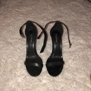 BRAND NEW black heels